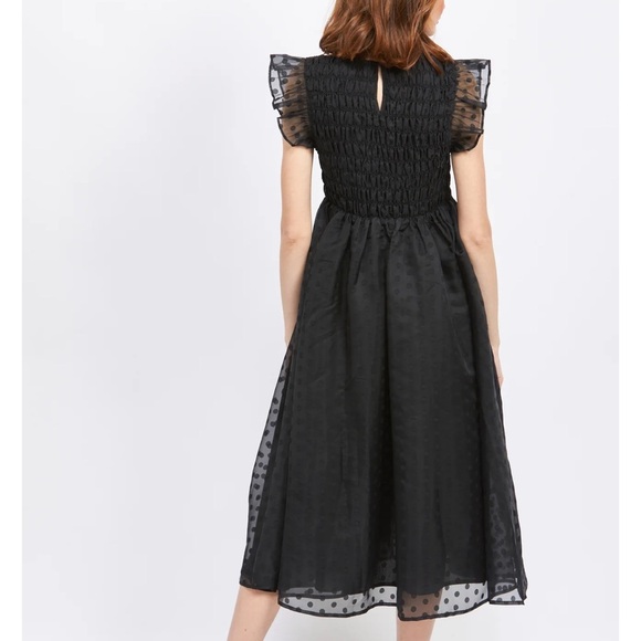En Saison Black Ruched Smocked Midi Dress - Picture 3 of 8